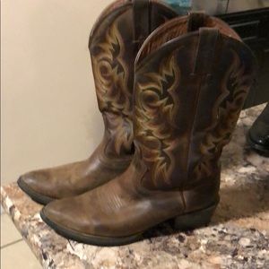 Justin brown cow boy leather boots size 9